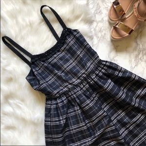 EUC Kensie Pretty Blue Plaid Beaded Collar Dress